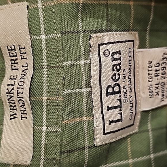 Mens LL Bean shirt - Picture 2 of 3